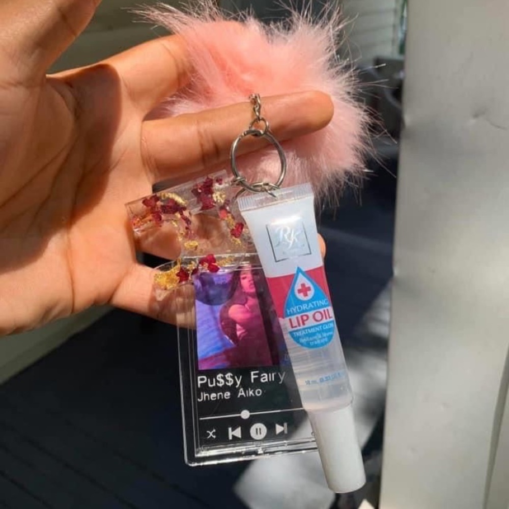 Music Keychains  (HANDCRAFTED) - Picture 2 of 4